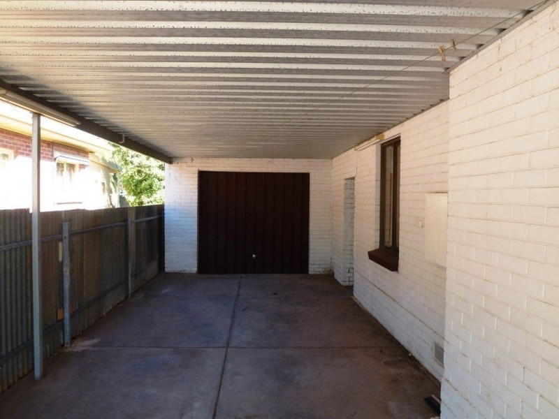 12 Davidson Road, Elizabeth Vale SA 5112