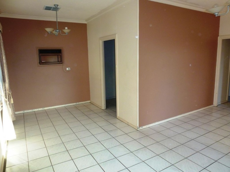 13 Crisp Road, Elizabeth Downs SA 5113