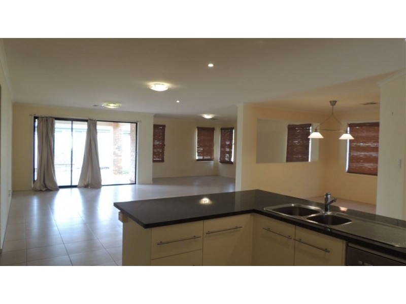 40 Waterside Drive, Burton SA 5110