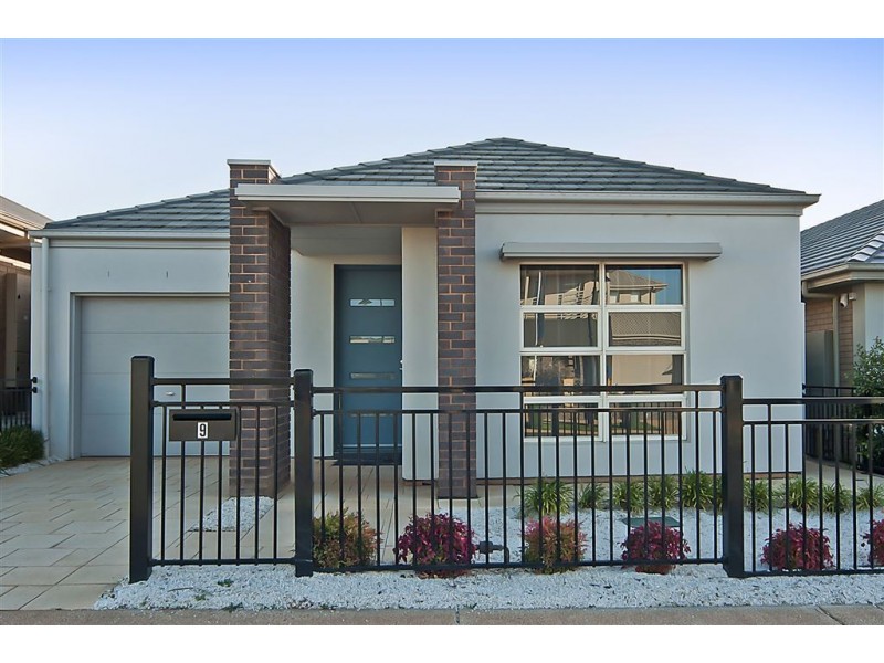 9 Hayfield Avenue, Blakeview SA 5114