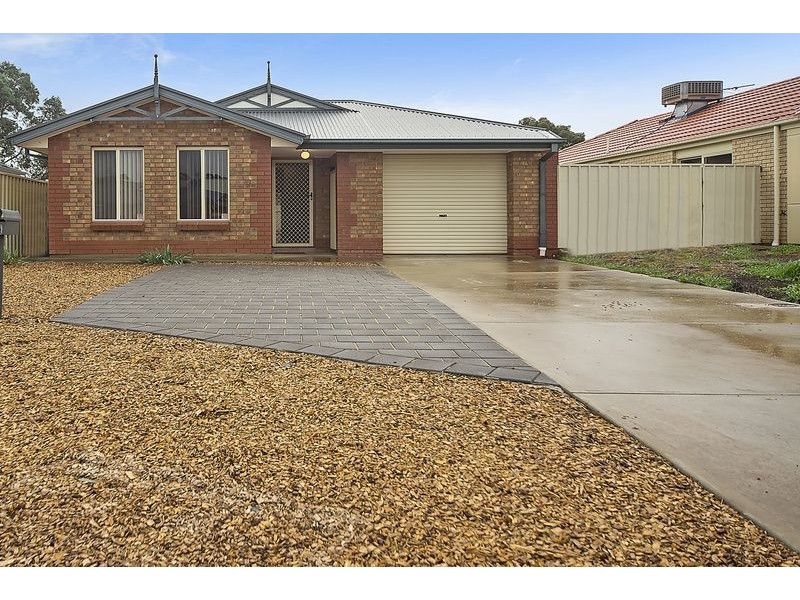 55 Grace Boulevard, Smithfield Plains SA 5114