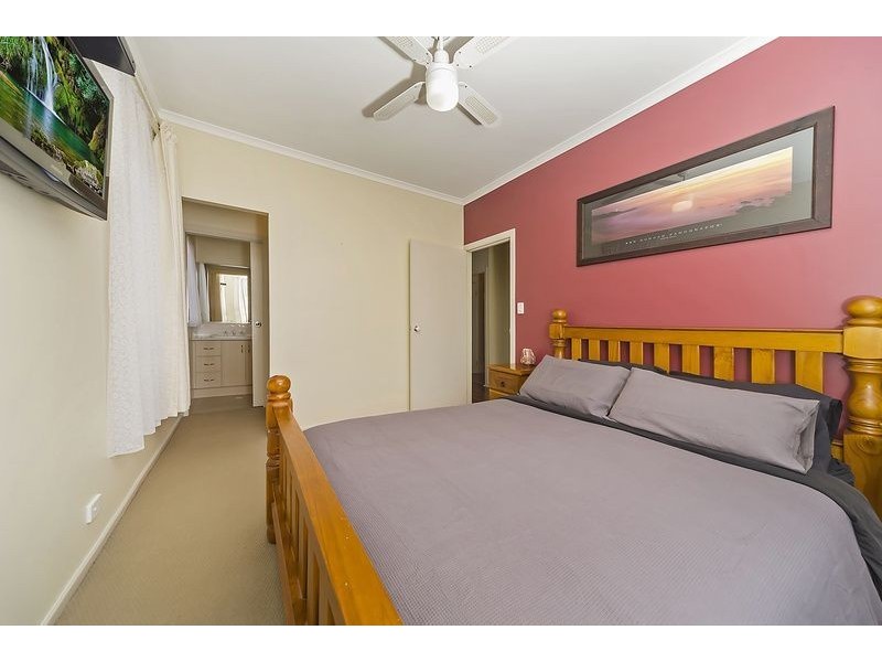 117 Lakeside Drive, Andrews Farm SA 5114