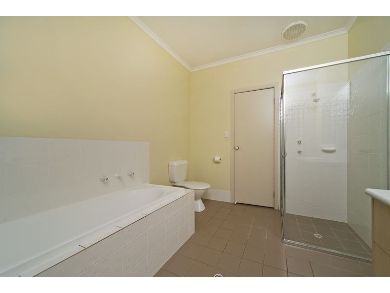 117 Lakeside Drive, Andrews Farm SA 5114