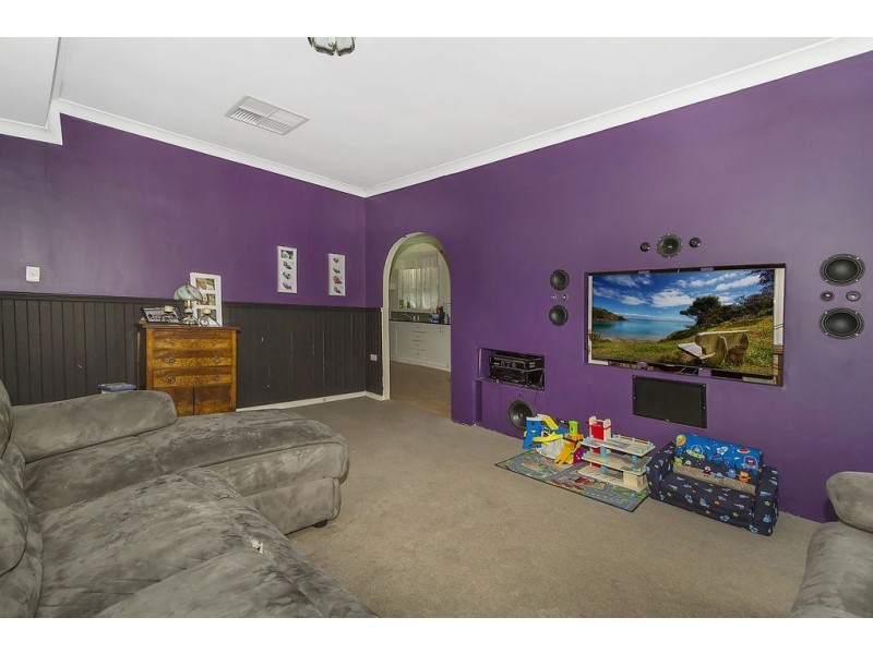 1 Coleman Road, Elizabeth Downs SA 5113