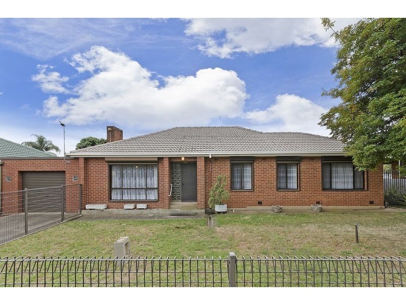 18 Prunus Avenue, Elizabeth Vale SA 5112