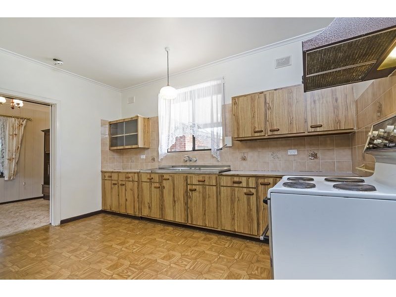 18 Prunus Avenue, Elizabeth Vale SA 5112