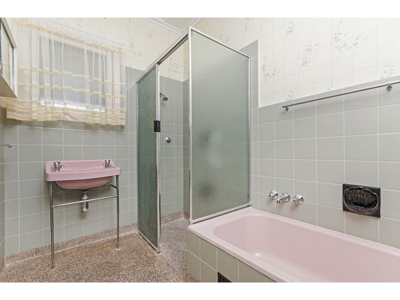 18 Prunus Avenue, Elizabeth Vale SA 5112