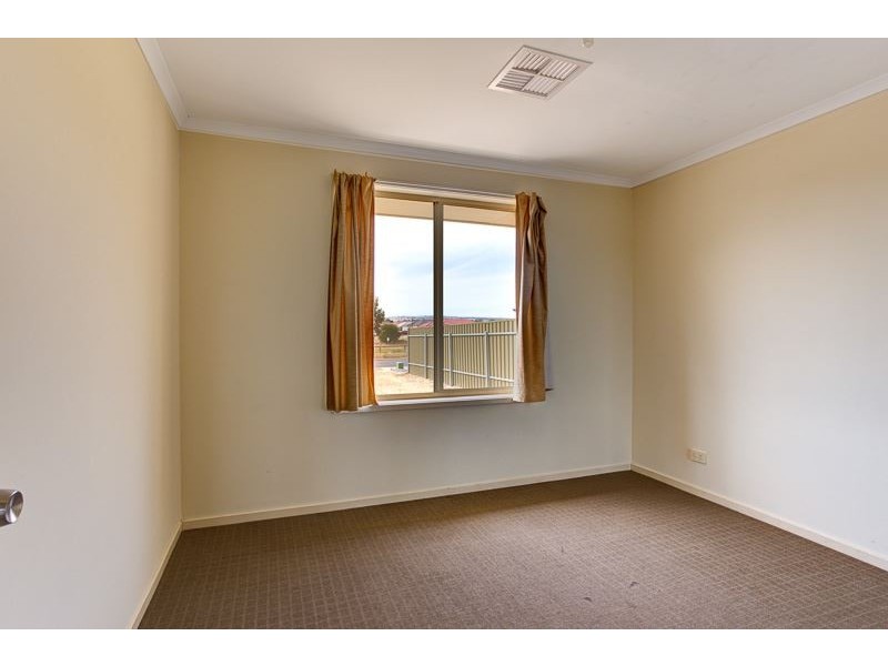 31 Everest Avenue, Andrews Farm SA 5114