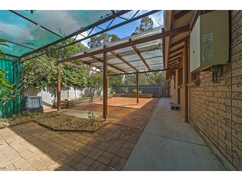 9 Harmer Court, Para Hills West SA 5096