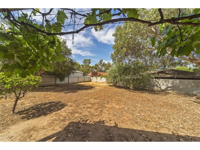 9 Harmer Court, Para Hills West SA 5096