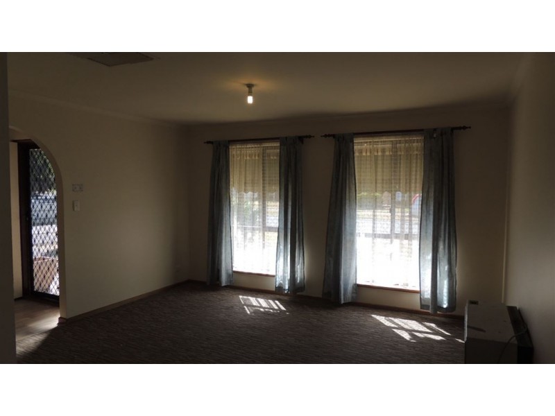 11 Bogart Drive, Paralowie SA 5108