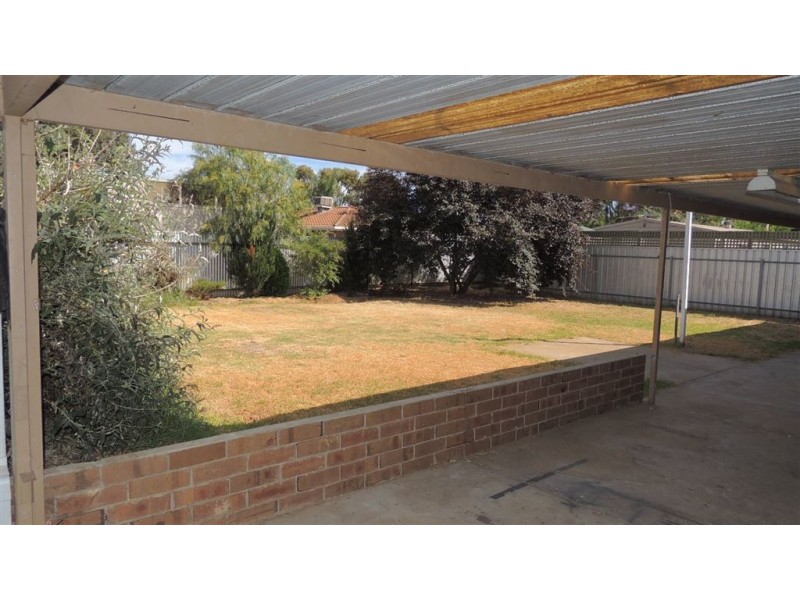 11 Bogart Drive, Paralowie SA 5108