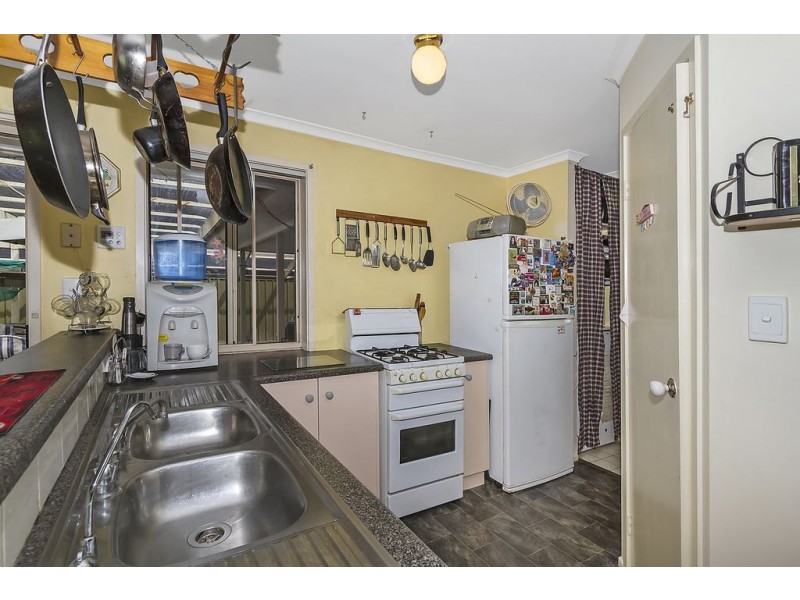 5 Hutton Avenue, Andrews Farm SA 5114