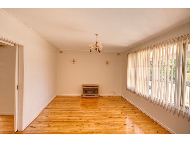 8 Jensen Street, Elizabeth East SA 5112