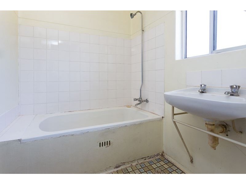 60 Stakes Crescent, Elizabeth Downs SA 5113