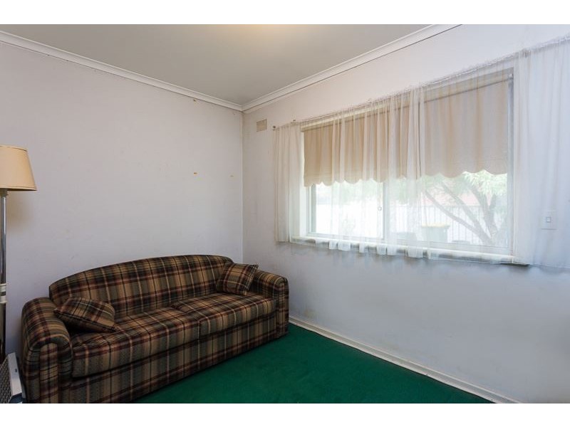 37 Harvey Road, Elizabeth Grove SA 5112