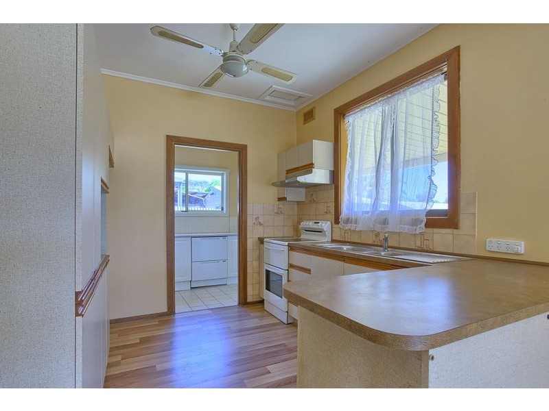 9 Justinian Street, Elizabeth Downs SA 5113