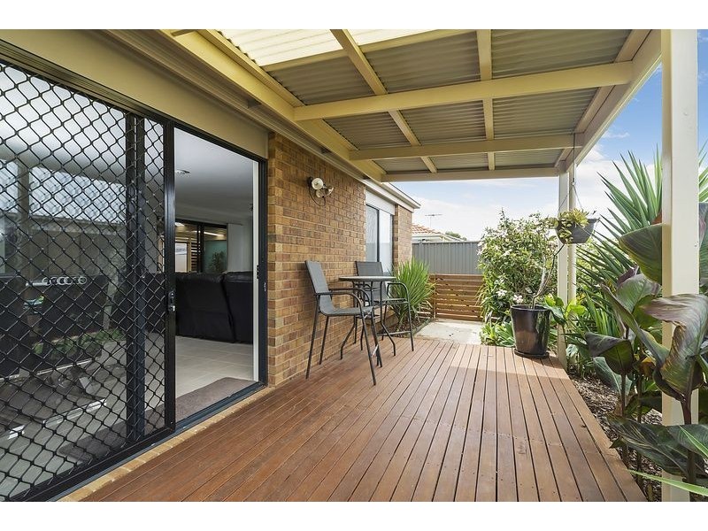 4 Coonawarra Avenue, Andrews Farm SA 5114