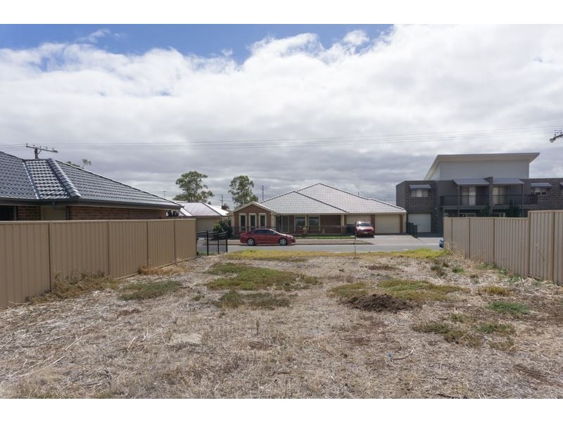 31 Saxon Street, Smithfield Plains SA 5114