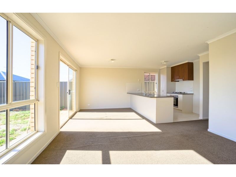 28 Alexandrina Crescent, Andrews Farm SA 5114