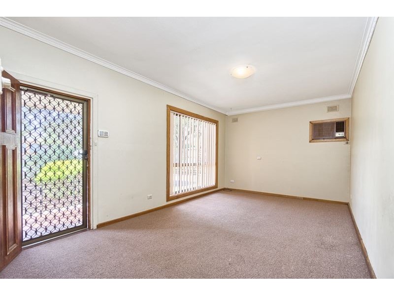 22 Campbell Road, Elizabeth Downs SA 5113