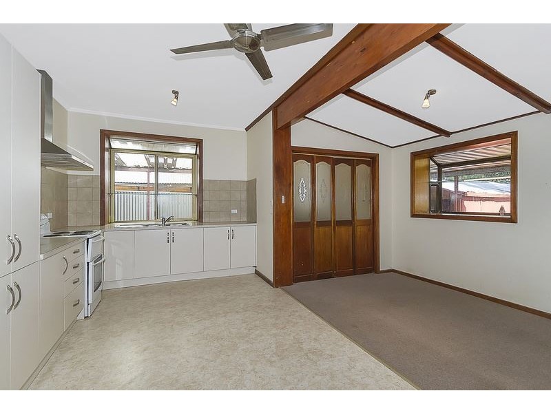 22 Campbell Road, Elizabeth Downs SA 5113