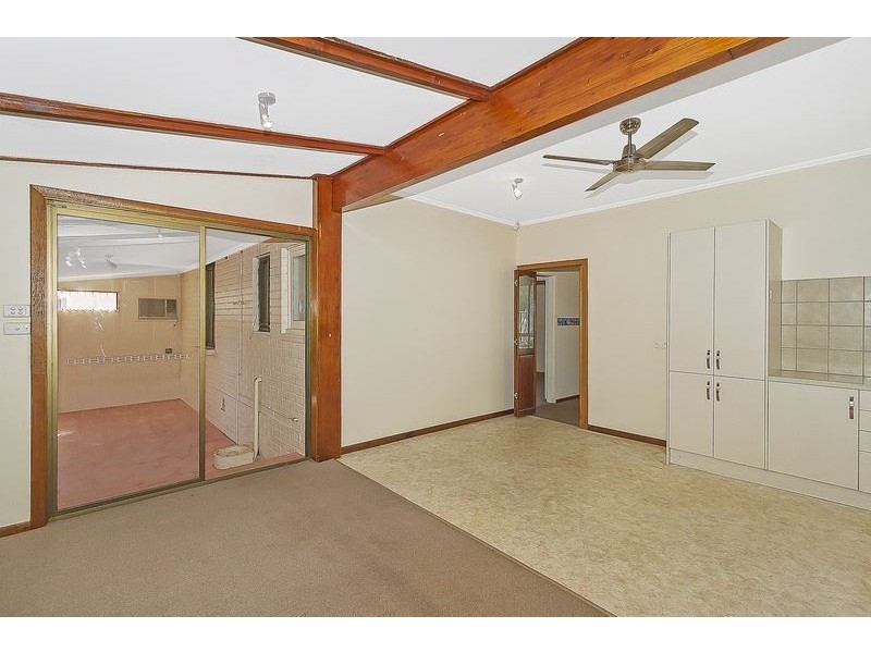 22 Campbell Road, Elizabeth Downs SA 5113