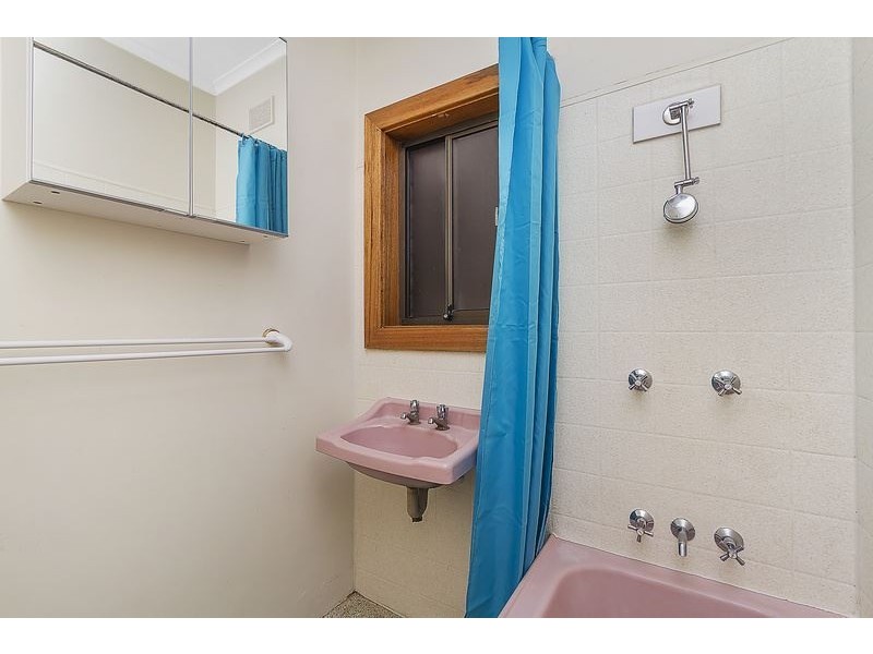 22 Campbell Road, Elizabeth Downs SA 5113