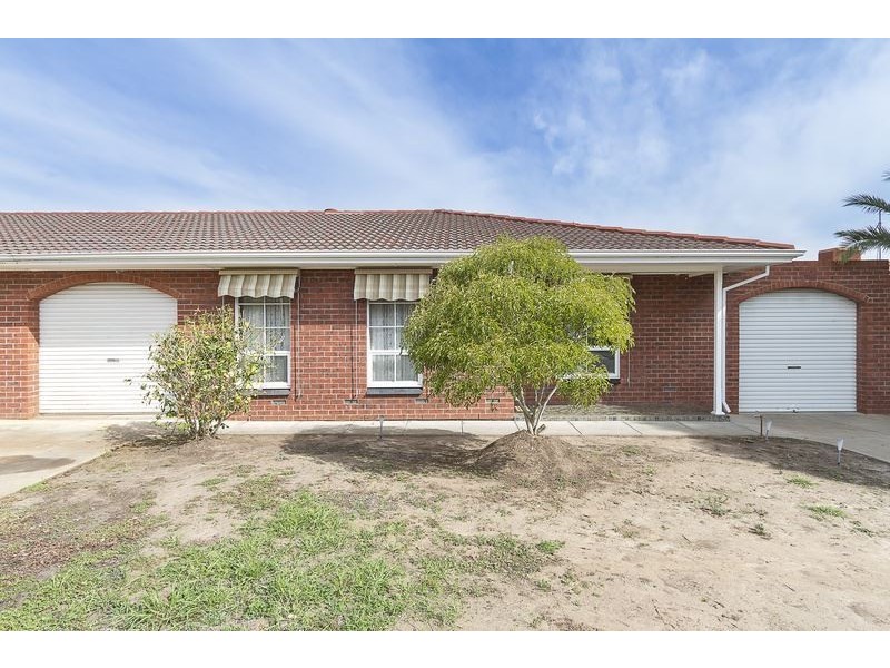 9 Dienelt Drive, Para Hills West SA 5096