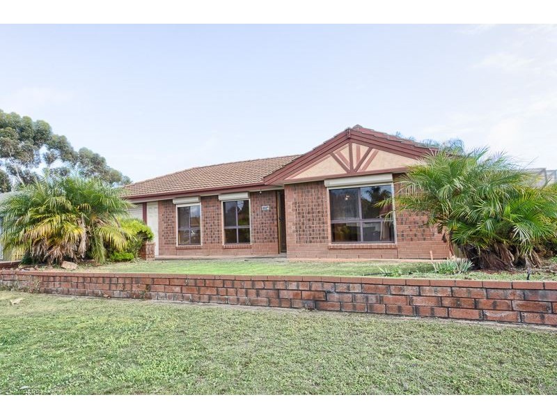28 President Avenue, Andrews Farm SA 5114