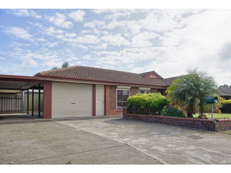 28 President Avenue, Andrews Farm SA 5114