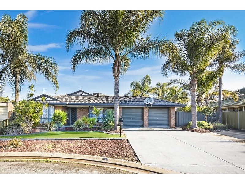 7 Ritchie Court, Parafield Gardens SA 5107