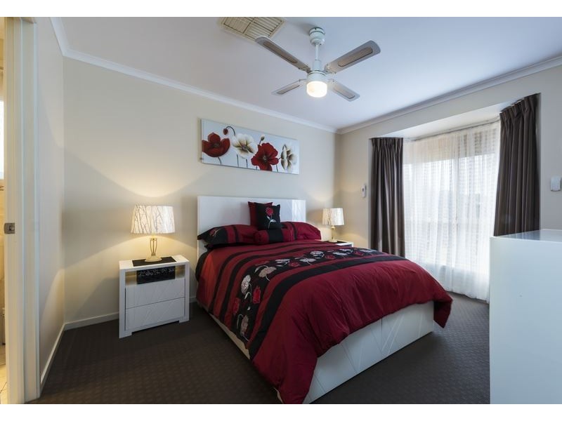 111 President Avenue, Andrews Farm SA 5114