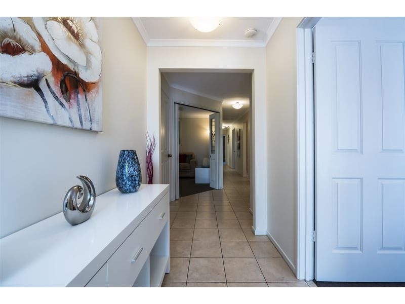 111 President Avenue, Andrews Farm SA 5114