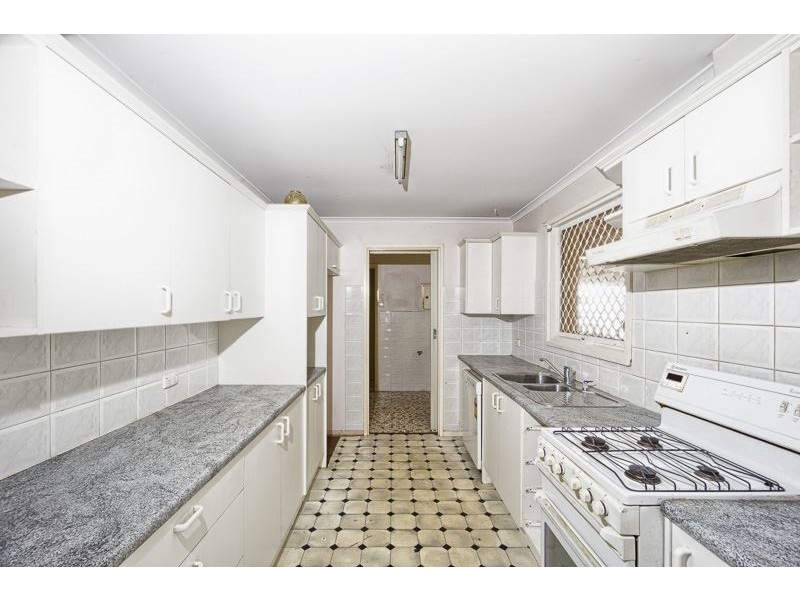 16 Inwood Road, Elizabeth East SA 5112