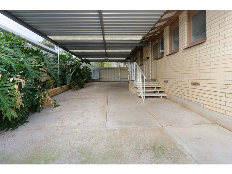 16 Inwood Road, Elizabeth East SA 5112