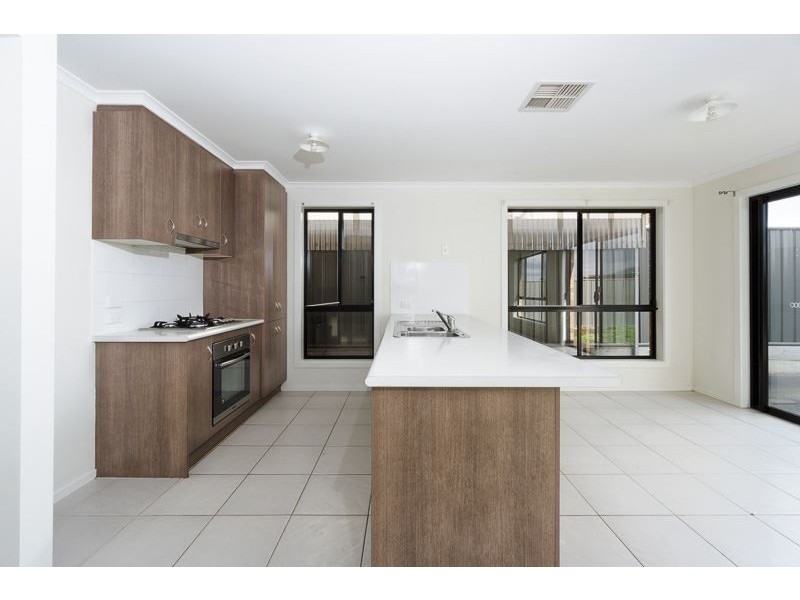 17 St Clair Avenue, Andrews Farm SA 5114