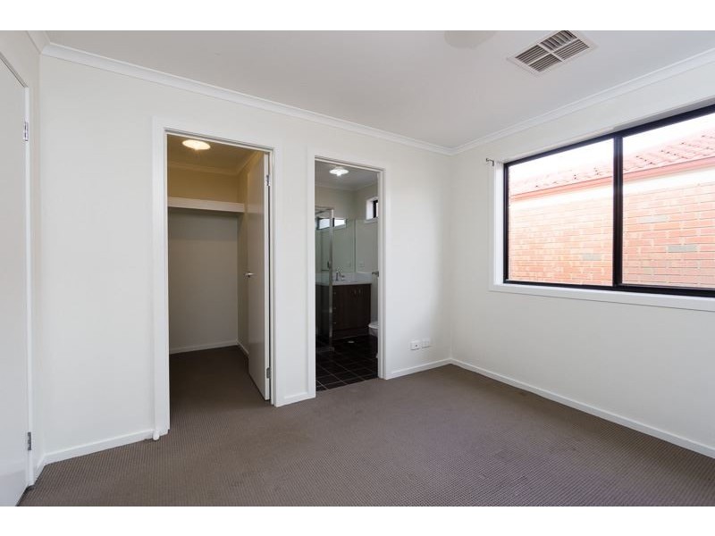 17 St Clair Avenue, Andrews Farm SA 5114