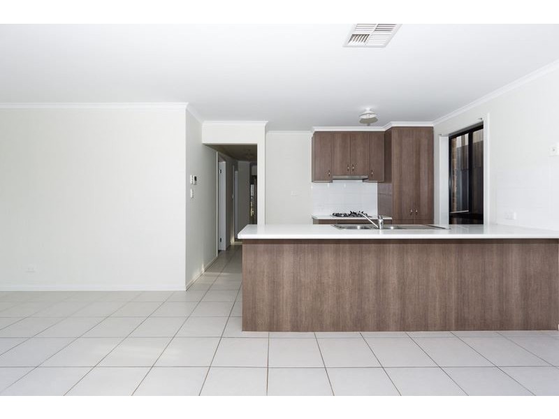 17 St Clair Avenue, Andrews Farm SA 5114