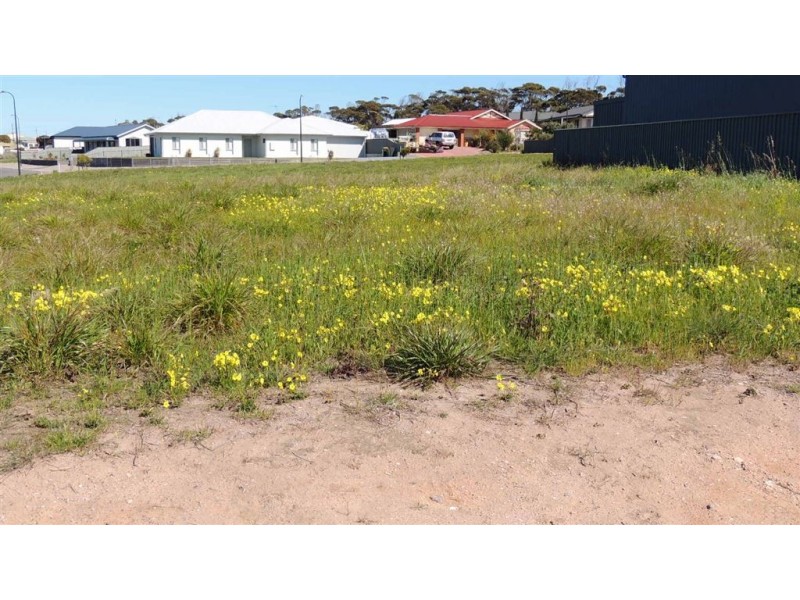 5 Lady Doris Drive, Port Vincent SA 5581