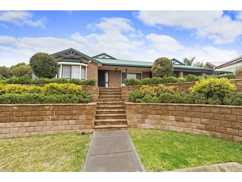 16 Linwood Grove, Hillbank SA 5112
