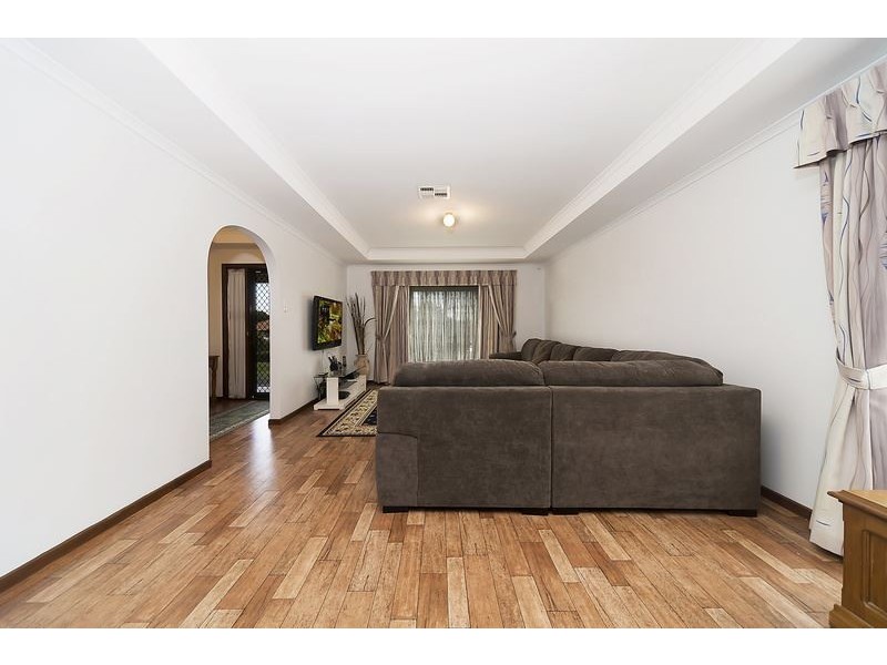 16 Linwood Grove, Hillbank SA 5112