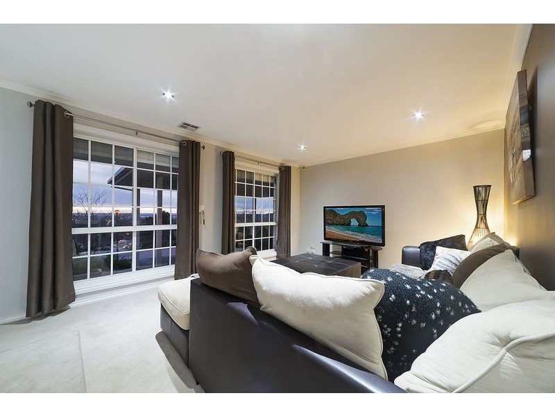 23 Honeysuckle Drive, Hillbank SA 5112