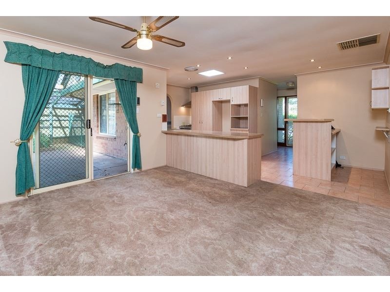 11 Clapton Drive, Paralowie SA 5108