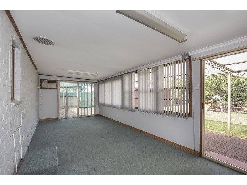 21 Hewitt Road, Elizabeth South SA 5112