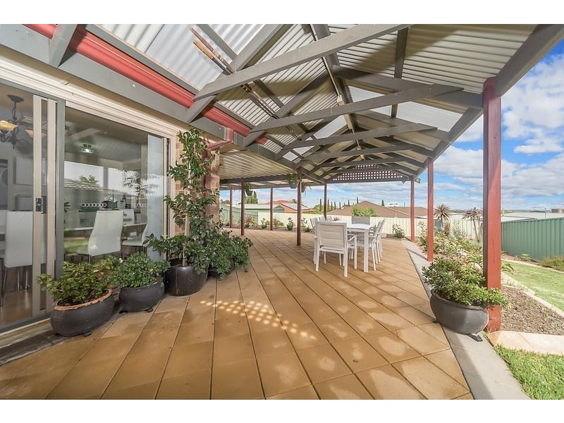 16 Berkeley Way, Hillbank SA 5112