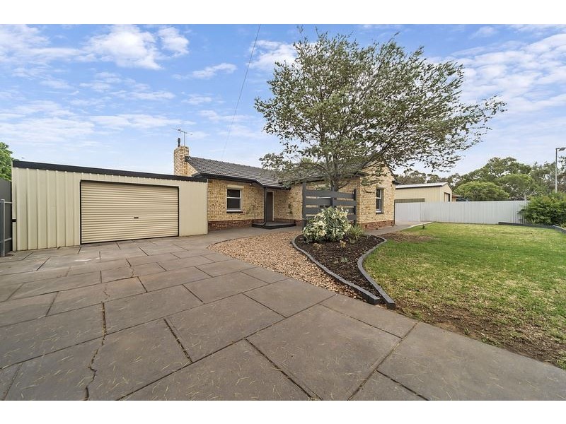 13 Grovely Street, Elizabeth Vale SA 5112