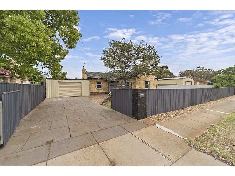 13 Grovely Street, Elizabeth Vale SA 5112