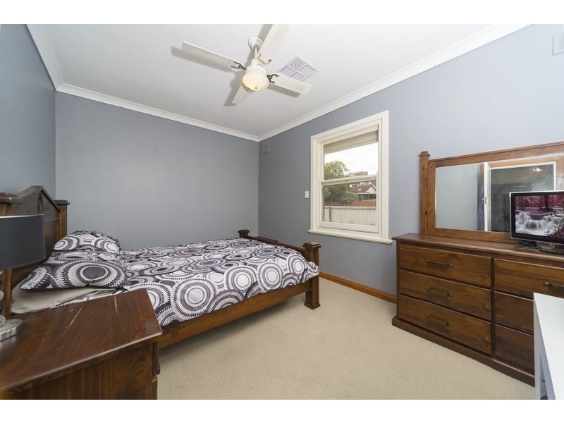 13 Grovely Street, Elizabeth Vale SA 5112