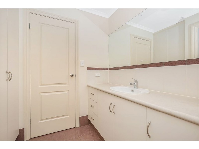 33A Marleycombe Road, Elizabeth Vale SA 5112